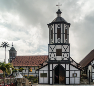 Iglesia San Martín de Tours.